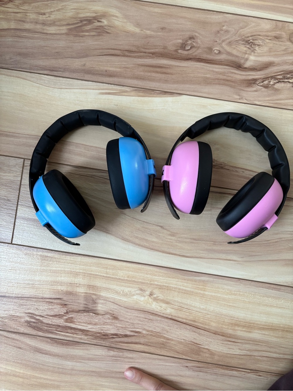 BaBy BanZ Kids Over-Ear Headphones — Blue & Pink